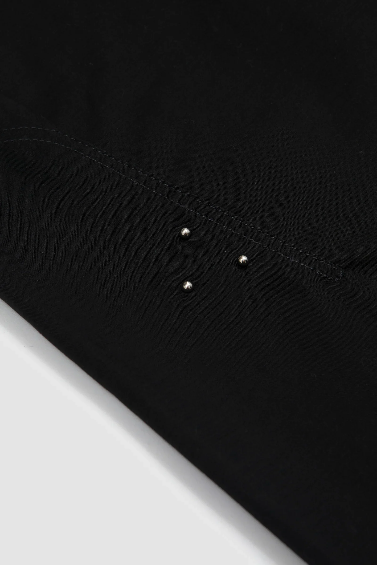 _J.L - A.L_ Thera Trousers Shungite Black - Image 3