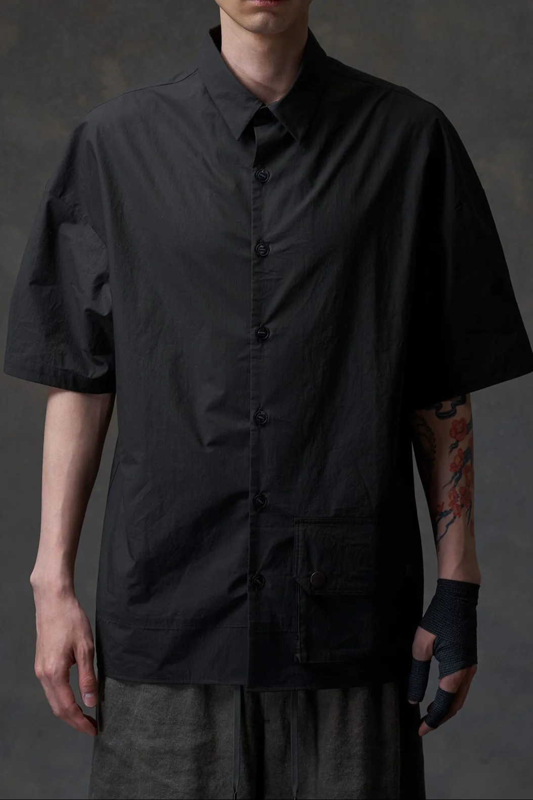 Devoa Hybrid Short Sleeve Shirt Black - Image 3