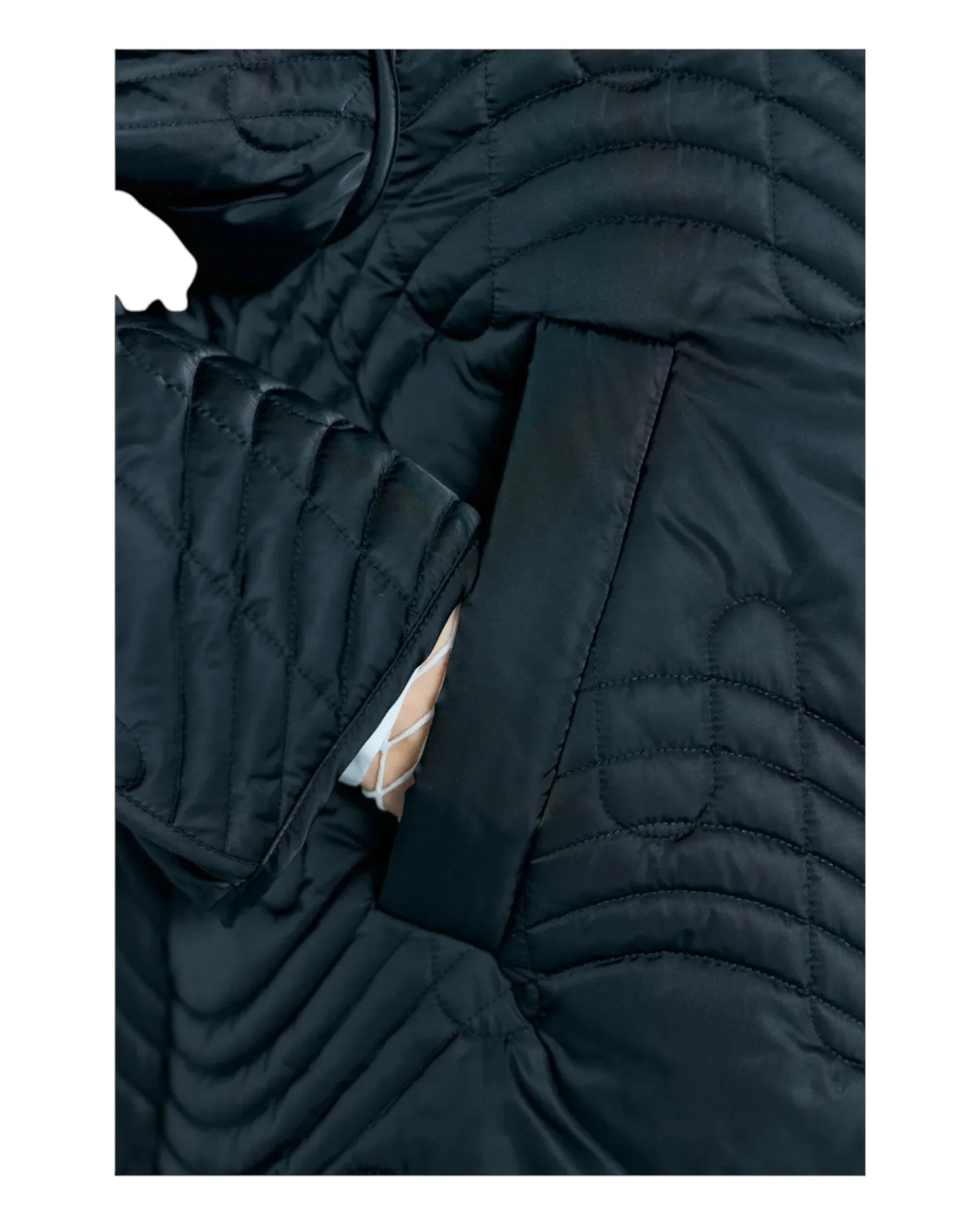 Enfold Quilted Jacket Black - Image 7