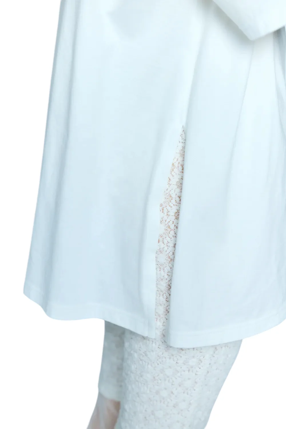 Enfold Slit Sleeve T-shirt White - Image 7
