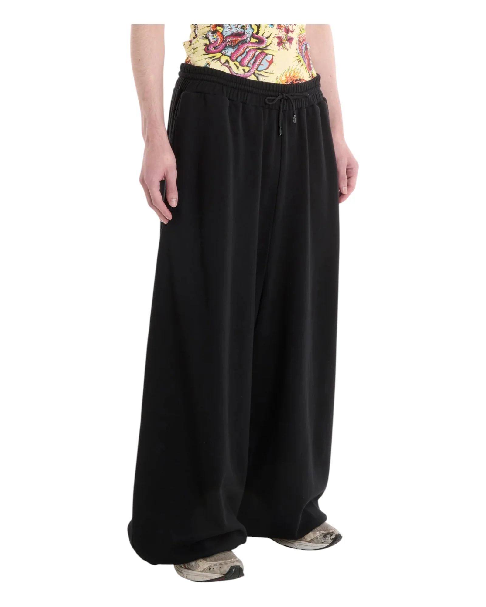 Luu Dan Baggy Bontan Sweatpants Black - Image 2