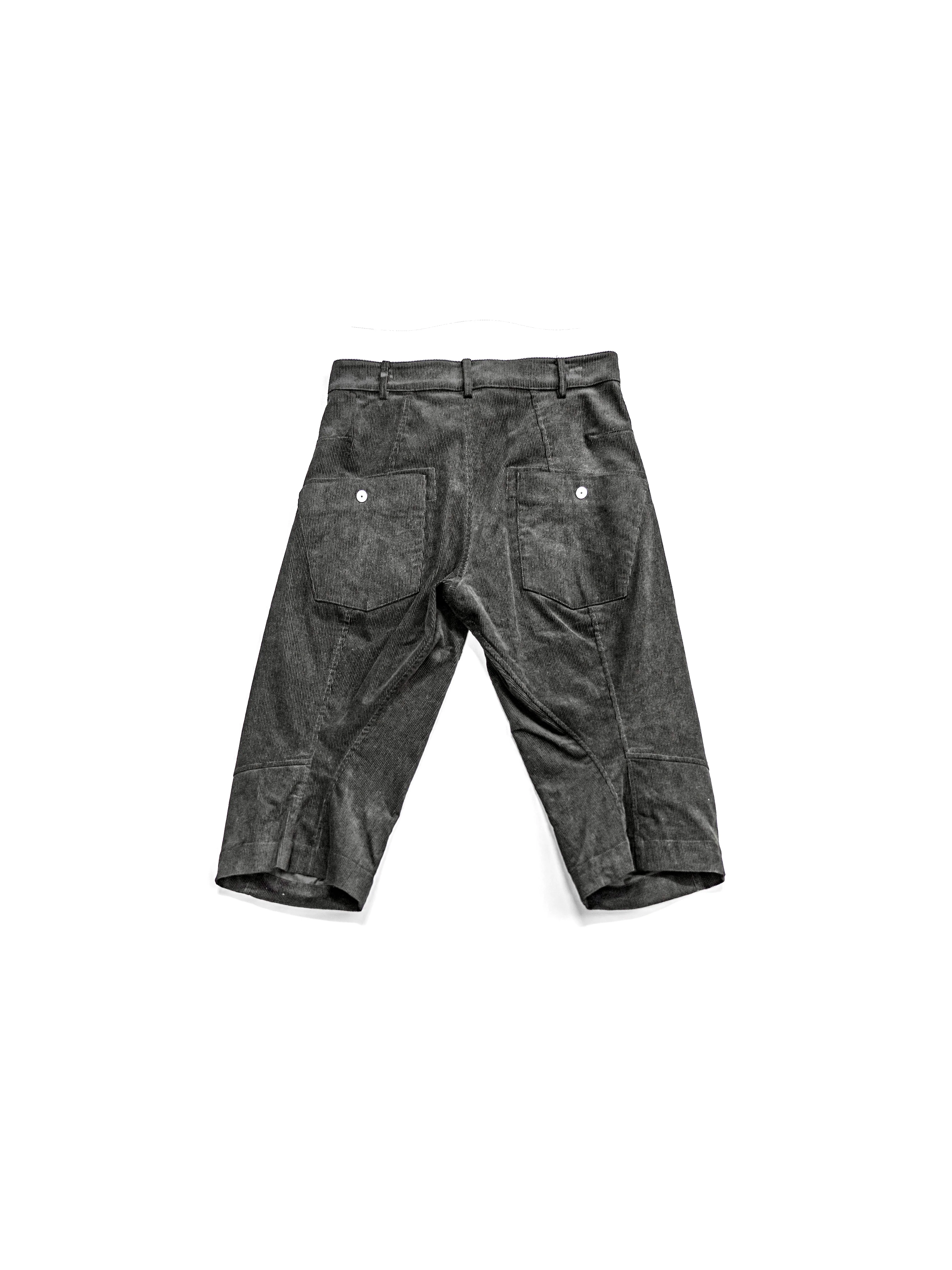 Omar Afridi Knee Darted Flare Shorts Black - Image 3