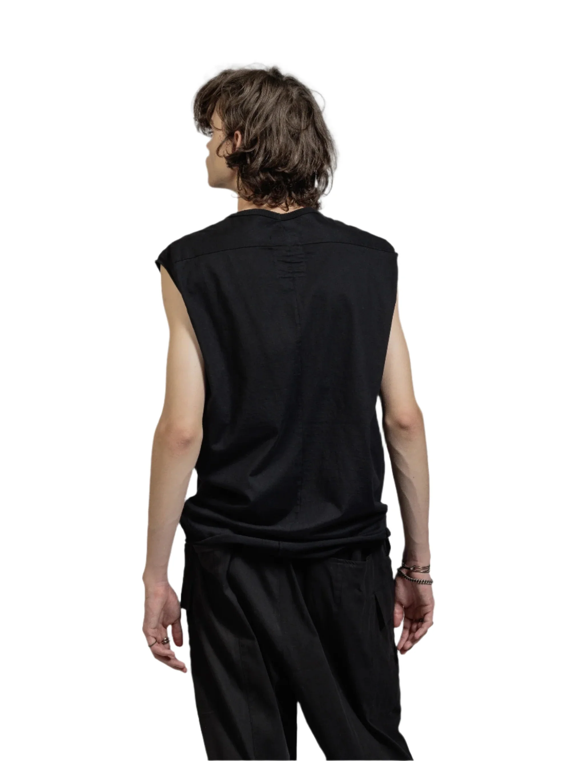 The Viridi-Anne Object Dyed Sleeveless Tee Black - Image 3